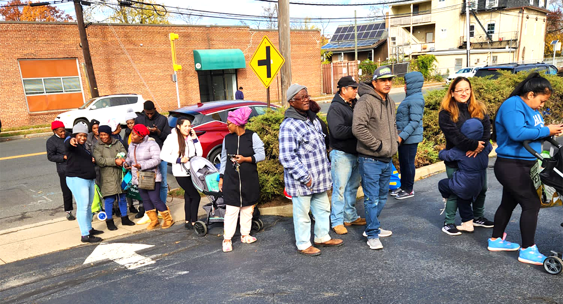 Food donation to Orange residents